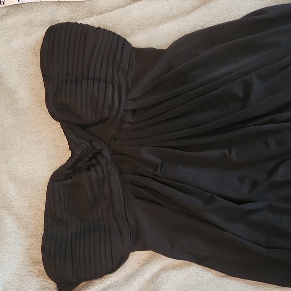 Black mini dress - Picture 5 of 6